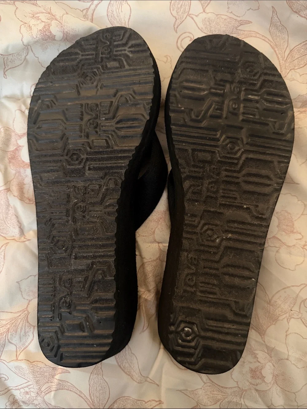 Teva wedge flip